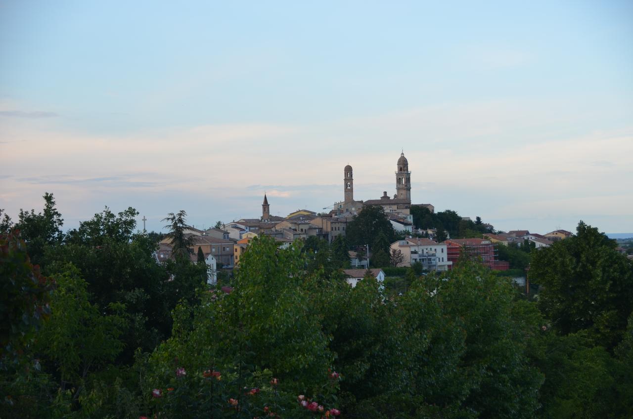 Il Castagno 호텔 Orciano di Pesaro 외부 사진